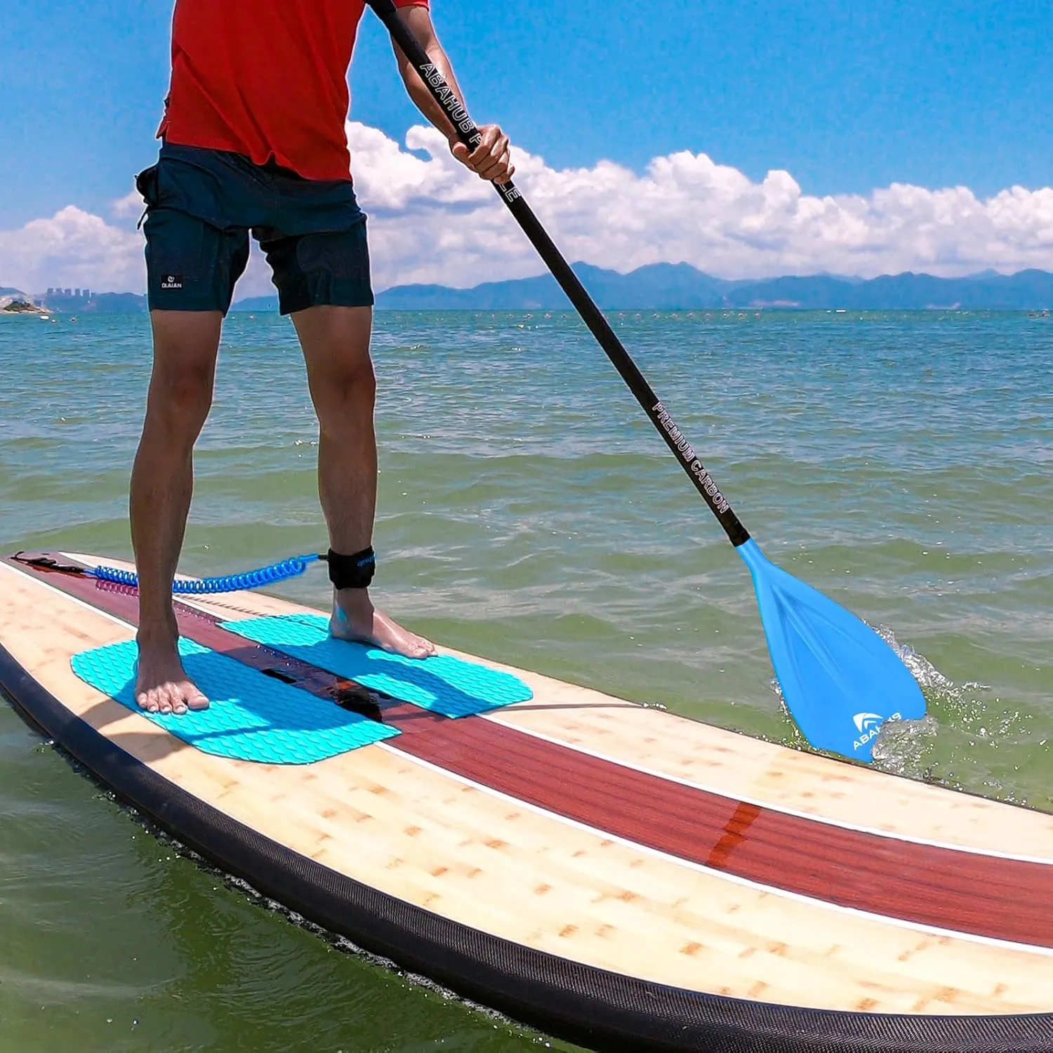 Abahub 1 x 3 Section Carbon Fiber SUP Paddle, Adjustable 67''-86'' Stand Up Paddle Lightweight Carbon Shaft, Black/Blue/Yellow/Green/Orange/Red Plastic Blade   Paddle Bag
