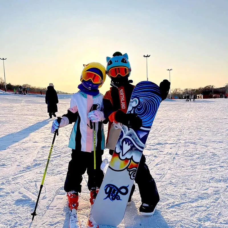 Cartoon Skiing Helmet Cover