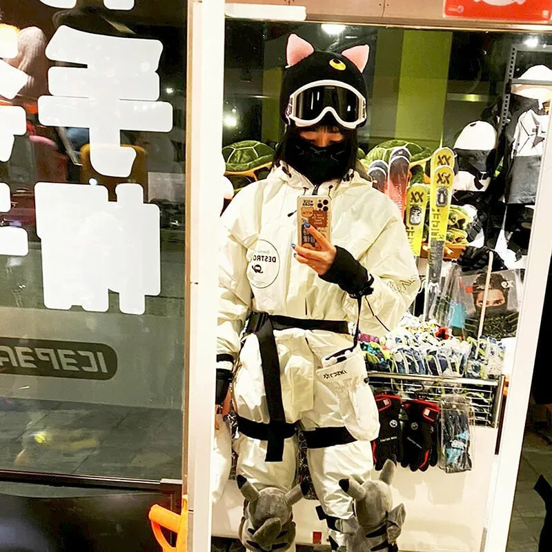 Cartoon Skiing Helmet Cover