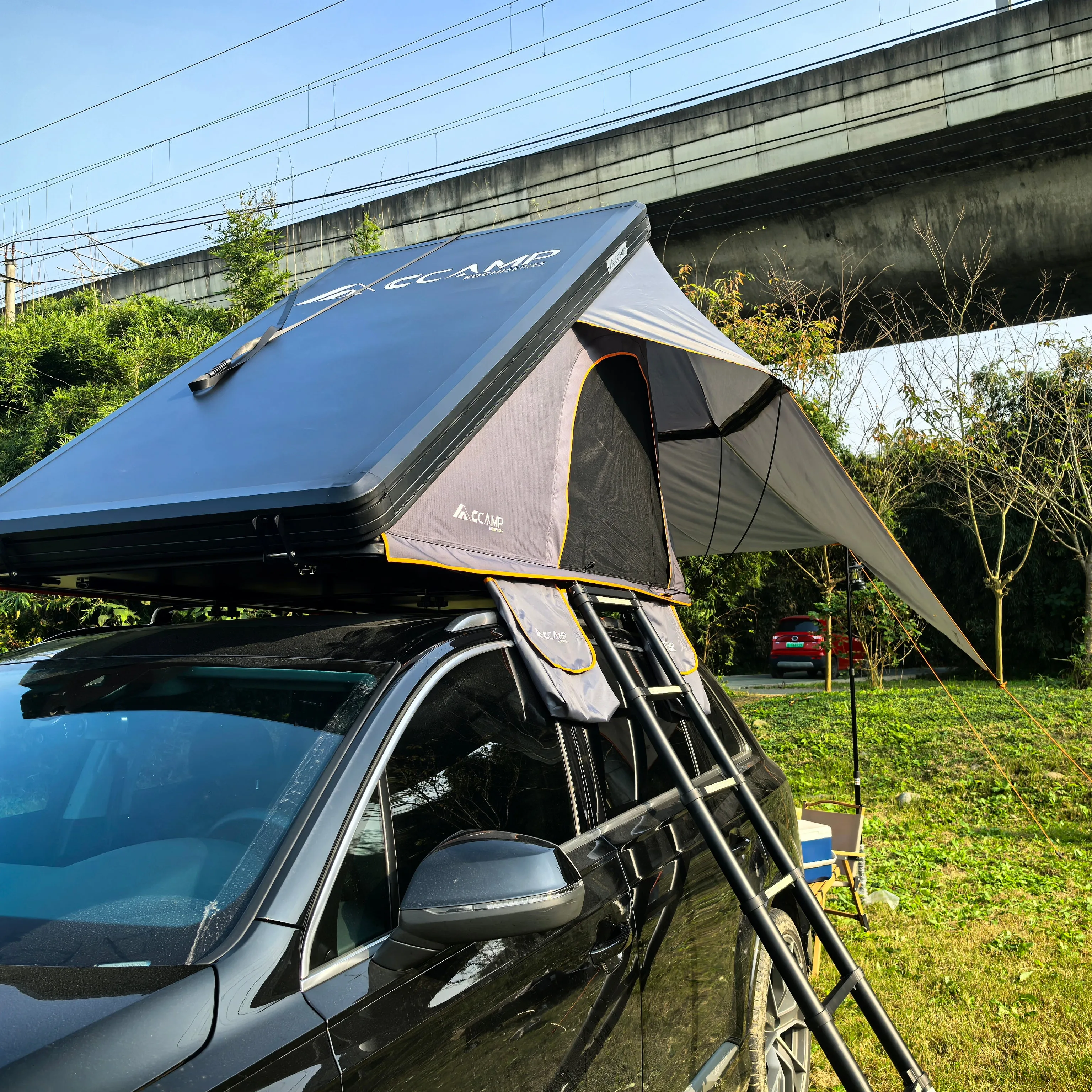Super Slimline Max Rooftop Tent Plus Zipping Awning