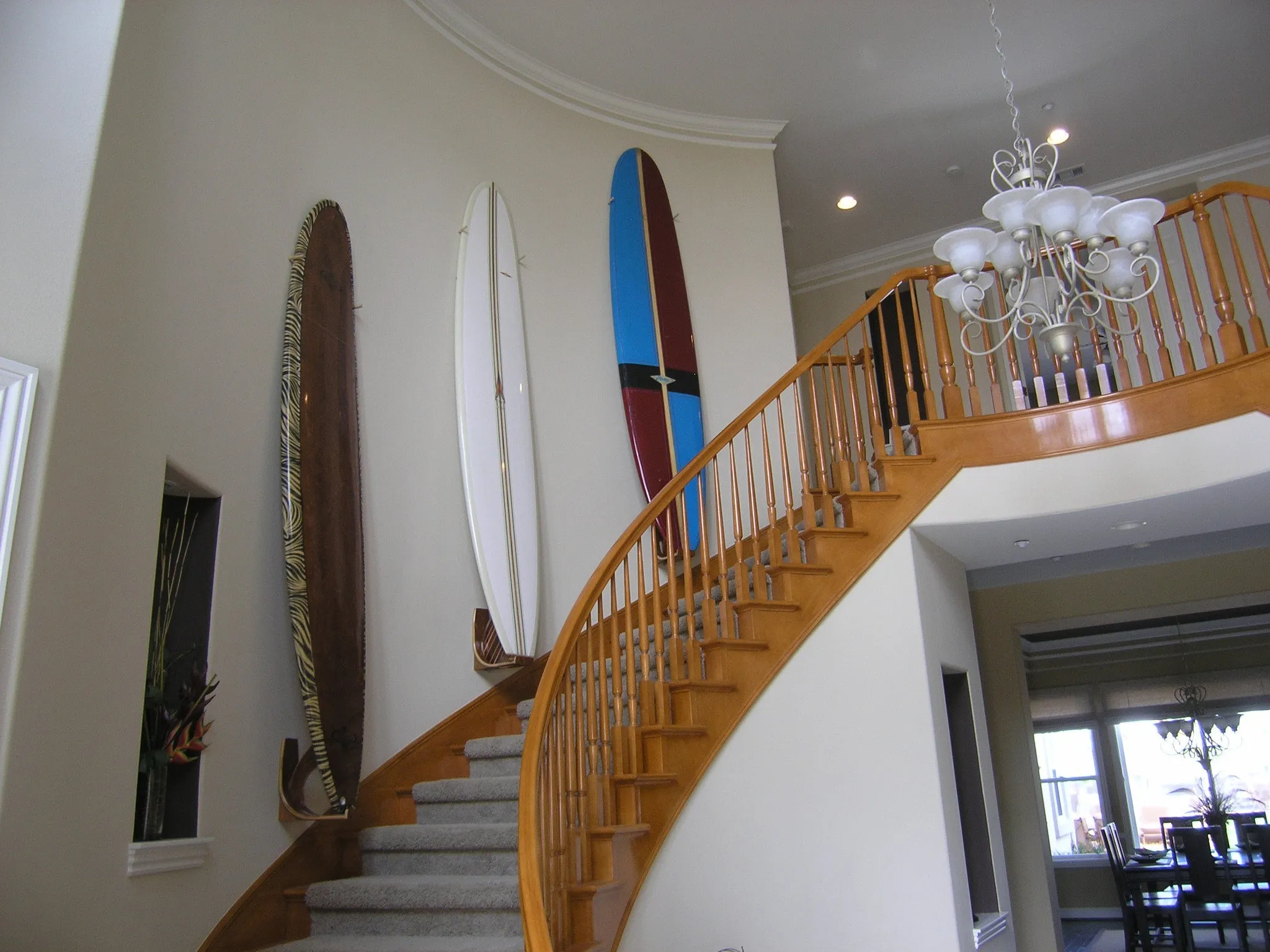 Surfboard Wall Rack VERTICAL Longboard - Hawaiian Gun Rack BLONDE