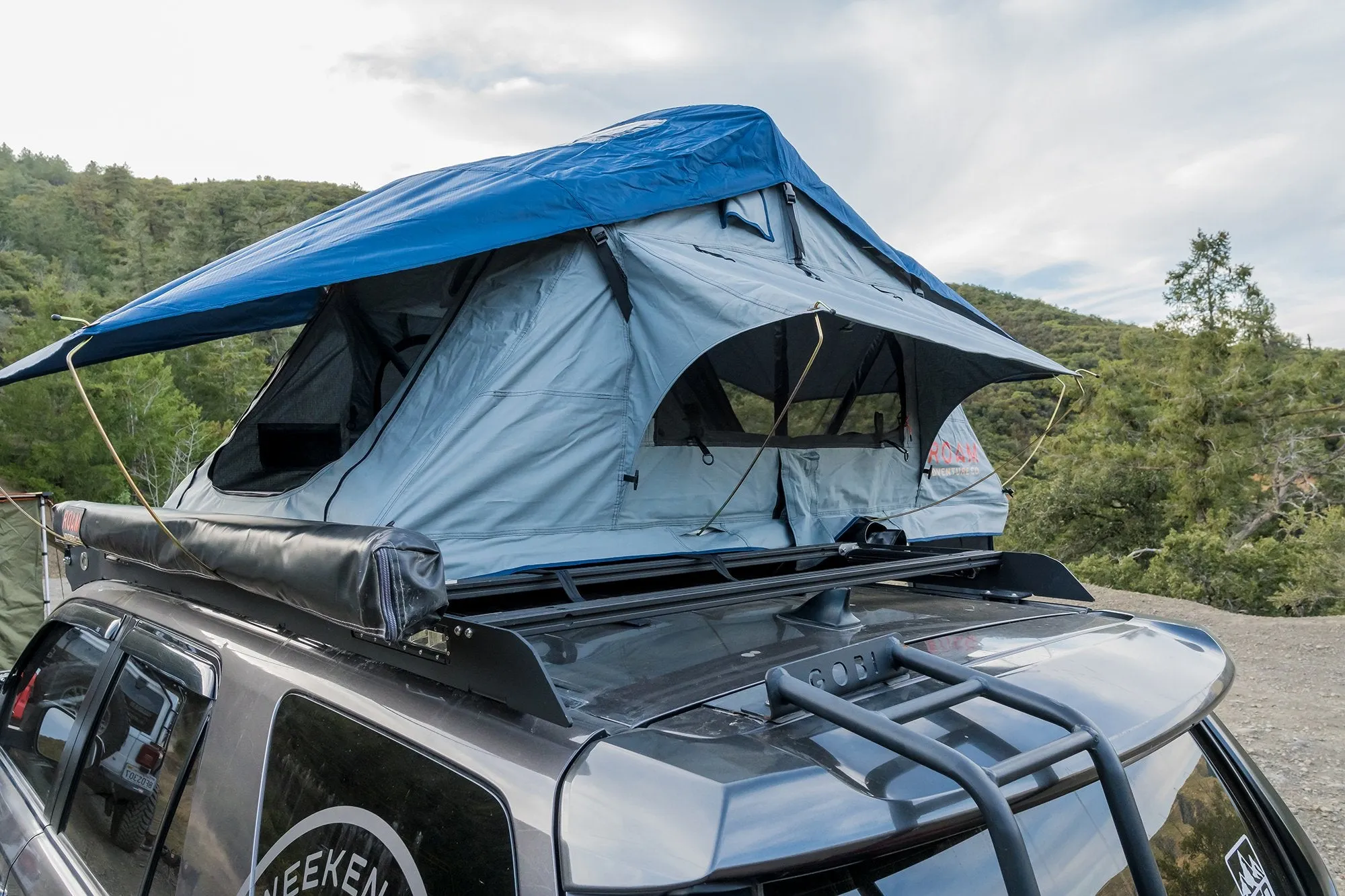 Vagabond Lite Rooftop Tent - ROAM